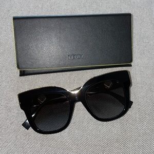 Fendi Black Sunglasses with Fendi leather case
